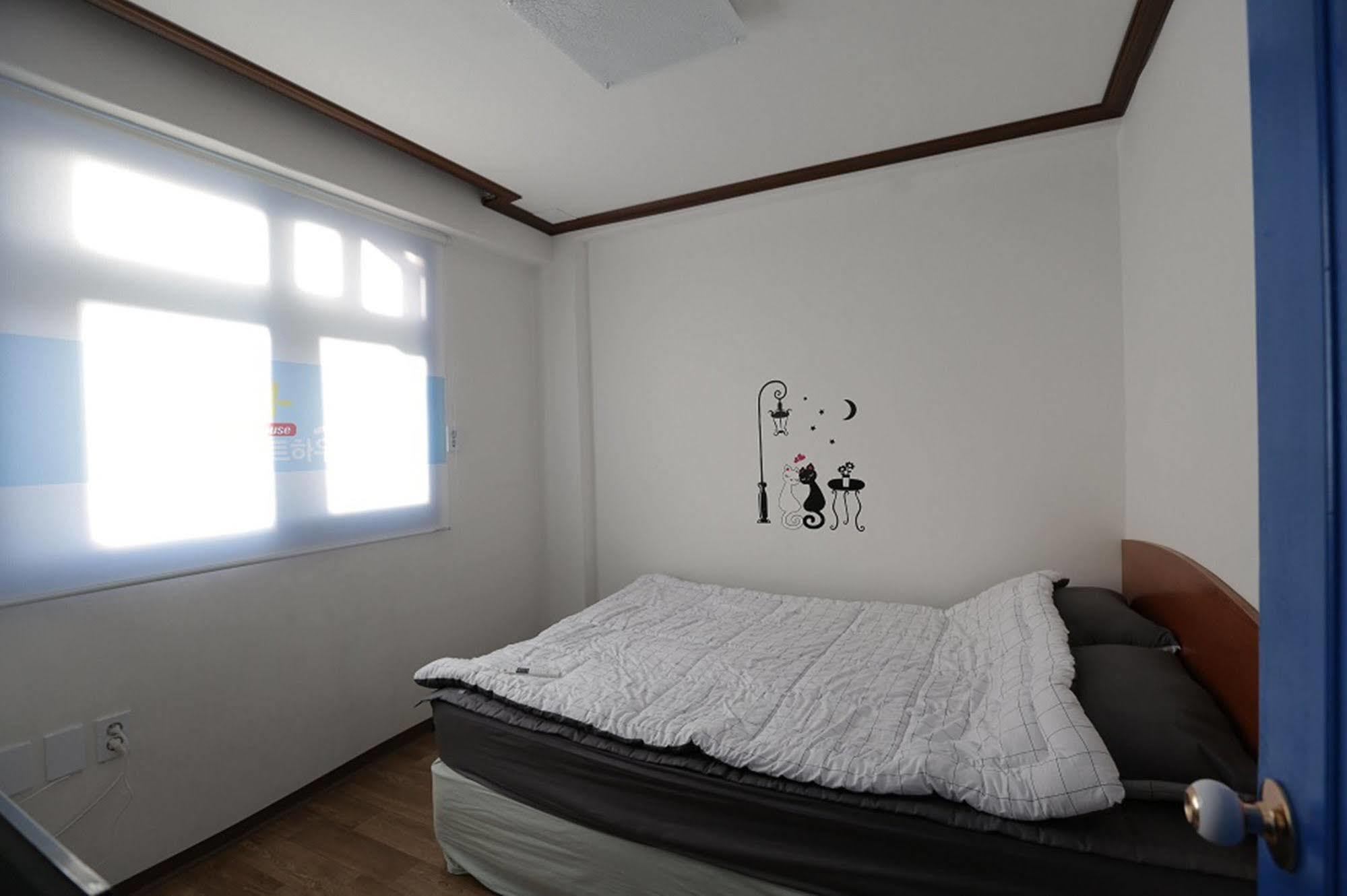 Chunja Guesthouse Каннын Экстерьер фото